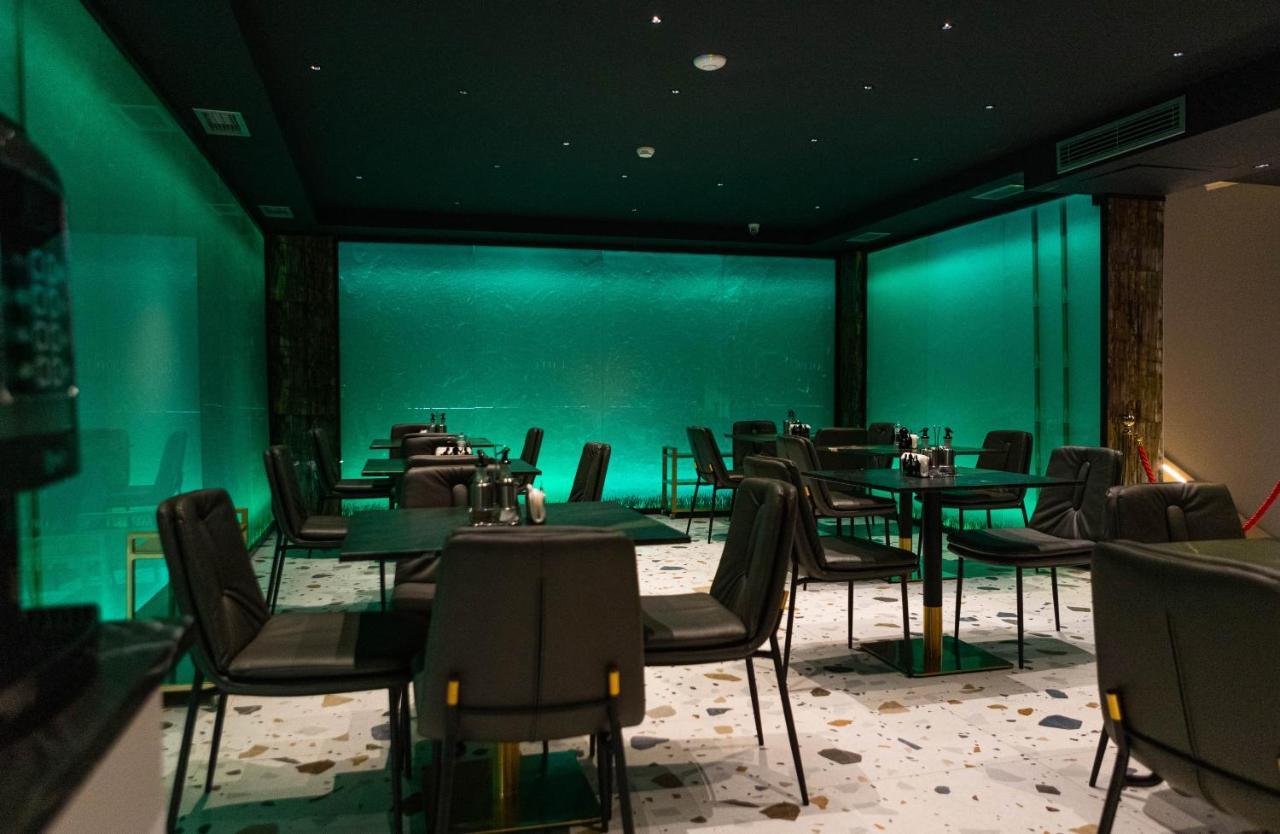 Hotel Opera بريشتاين المظهر الخارجي الصورة
