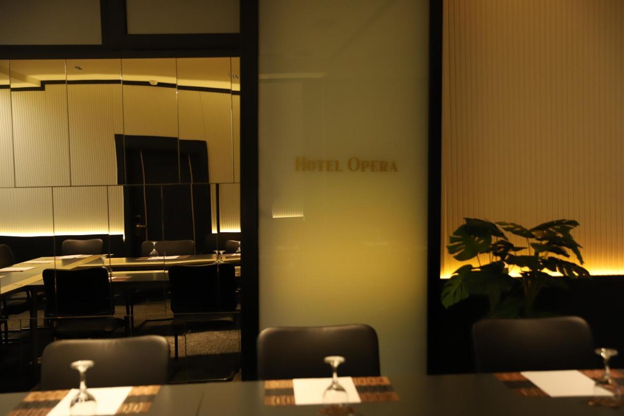 Hotel Opera بريشتاين المظهر الخارجي الصورة
