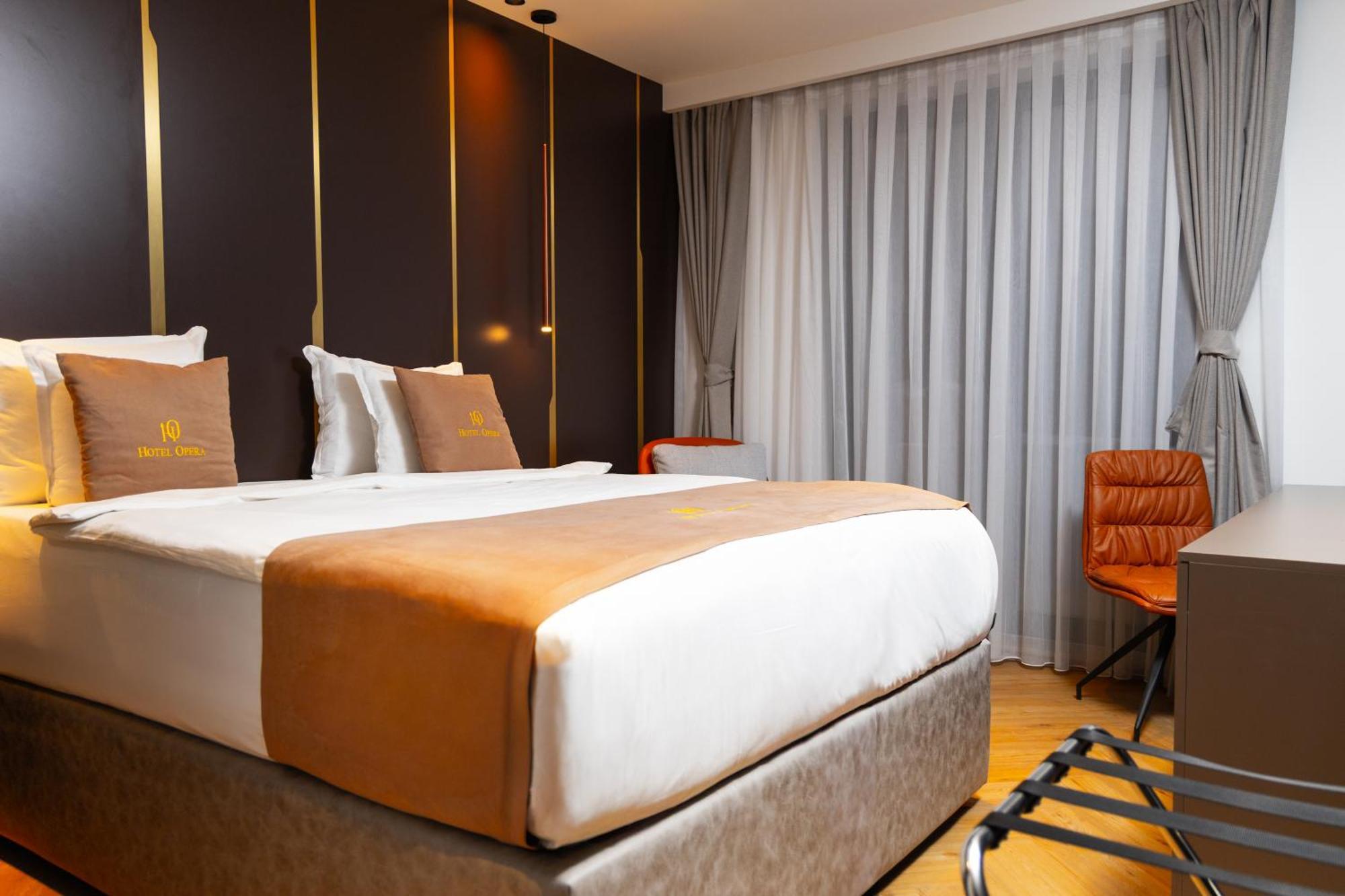 Hotel Opera بريشتاين المظهر الخارجي الصورة